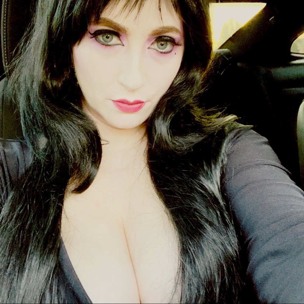 Meet your Posher, Leah